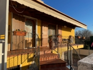 Visualizza le foto dell'immobile