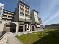 Visualizza le foto dell'immobile