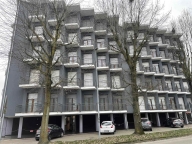 Visualizza le foto dell'immobile