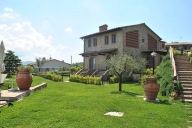 Visualizza le foto dell'immobile