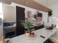 Visualizza le foto dell'immobile