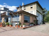 Visualizza le foto dell'immobile