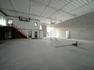 Visualizza le foto dell'immobile