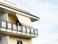 Visualizza le foto dell'immobile