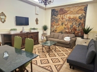 Visualizza le foto dell'immobile