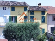 Visualizza le foto dell'immobile