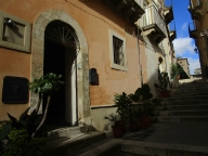 Visualizza le foto dell'immobile