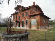 Visualizza le foto dell'immobile