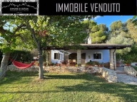 Visualizza le foto dell'immobile