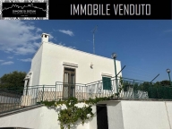 Visualizza le foto dell'immobile