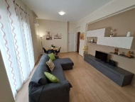 Visualizza le foto dell'immobile