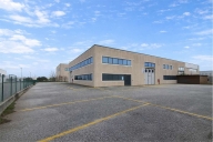 Visualizza le foto dell'immobile