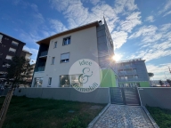 Visualizza le foto dell'immobile