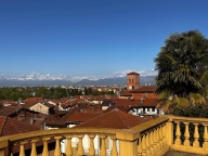 Visualizza le foto dell'immobile