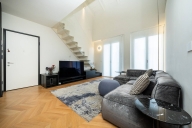 Visualizza le foto dell'immobile