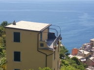 Visualizza le foto dell'immobile
