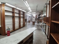 Visualizza le foto dell'immobile