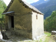 Visualizza le foto dell'immobile
