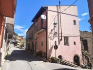 Visualizza le foto dell'immobile