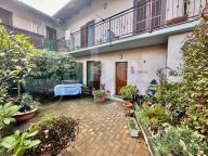 Visualizza le foto dell'immobile