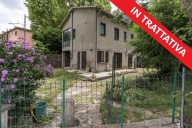 Visualizza le foto dell'immobile