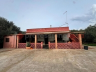 Visualizza le foto dell'immobile