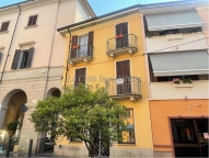 Visualizza le foto dell'immobile