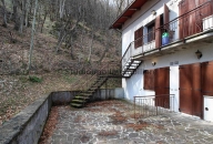 Visualizza le foto dell'immobile