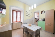 Visualizza le foto dell'immobile