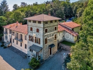 Visualizza le foto dell'immobile