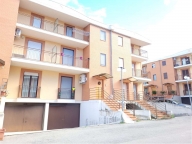 Visualizza le foto dell'immobile