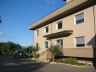 Visualizza le foto dell'immobile