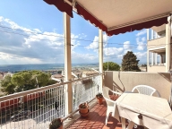 Visualizza le foto dell'immobile