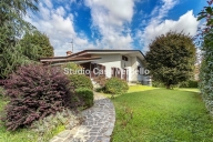 Visualizza le foto dell'immobile