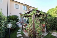 Visualizza le foto dell'immobile Visualizza le foto dell'immobile