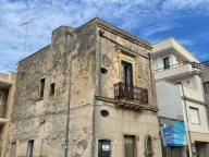 Visualizza le foto dell'immobile