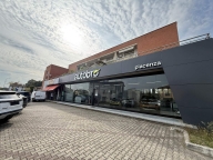 Visualizza le foto dell'immobile