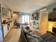 Vai alla scheda immobile Vai alla scheda immobile