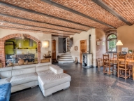 Vai alla scheda immobile Vai alla scheda immobile