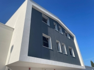 Visualizza le foto dell'immobile