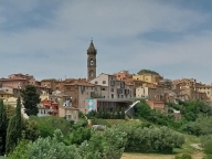 Visualizza le foto dell'immobile