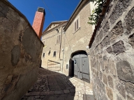 Visualizza le foto dell'immobile