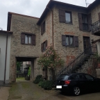 Visualizza le foto dell'immobile