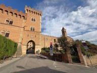 Visualizza le foto dell'immobile