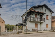 Visualizza le foto dell'immobile