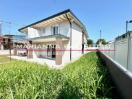 Visualizza le foto dell'immobile Visualizza le foto dell'immobile