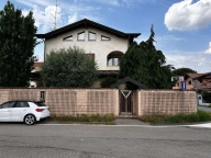 Visualizza le foto dell'immobile