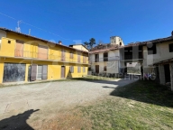 Visualizza le foto dell'immobile