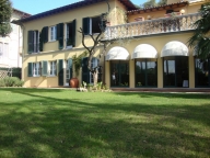 Visualizza le foto dell'immobile