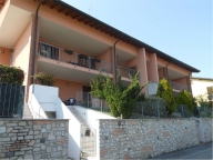 Vai alla scheda immobile Vai alla scheda immobile